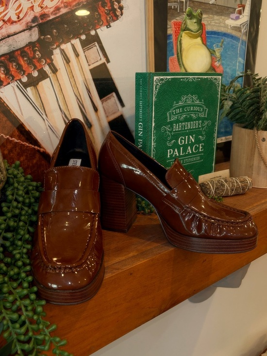 Steve Madden Shoes - Steve Madden - Women’s 8.5 Patent Leather Block Heel Loafers